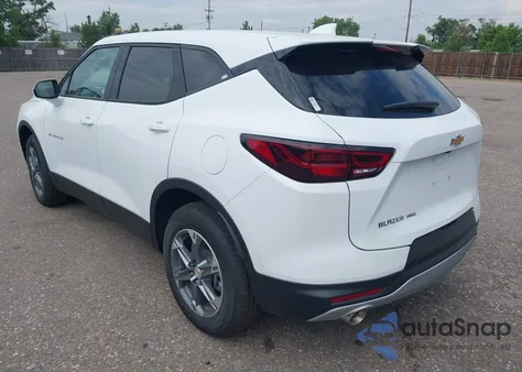 2025 Chevrolet Blazer Awd 2Lt from USA, damaged, VIN 3GNKBHR49SS210008